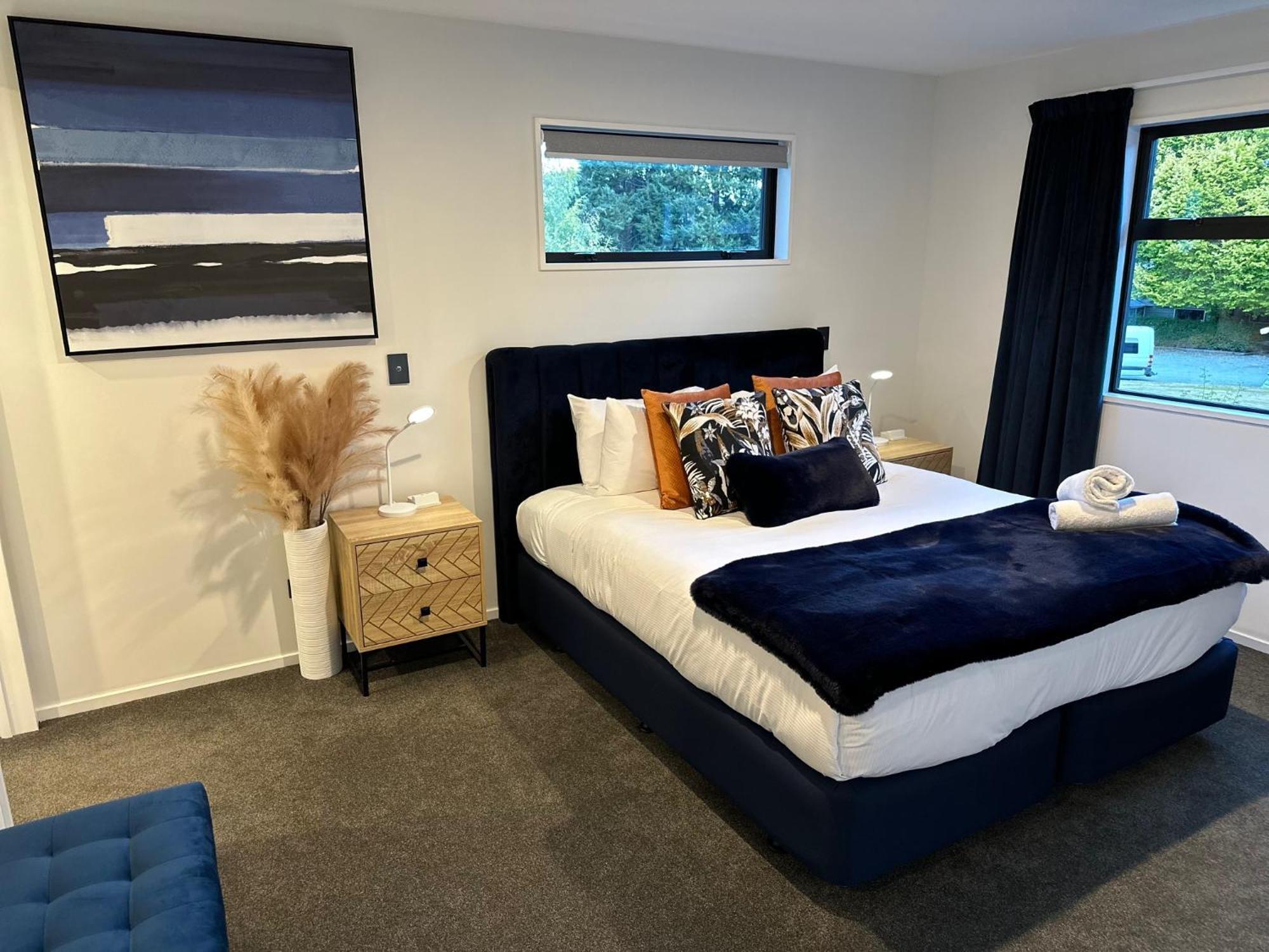 Holiday home Lusso - Unwind In Luxury And Relax In The Hot Tub Queenstown